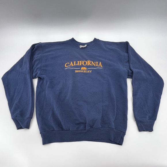 Hanes Sweaters - Hanes graphic California Berkley pullover sweater size medium